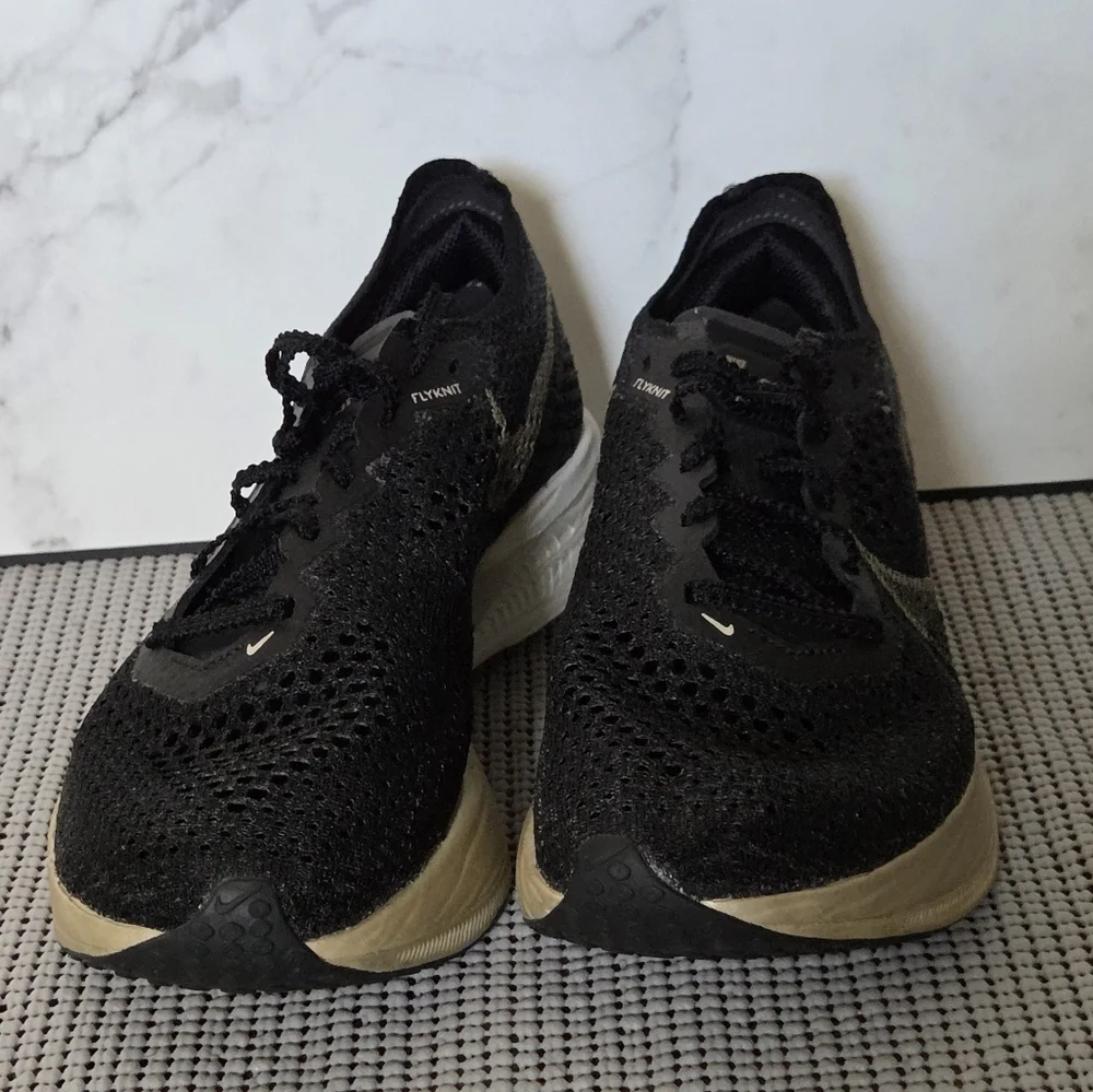 Nike Womens Vapor Fly 3 Road Racing Sneakers Shoes Black Gold 7 (DV4130-002)